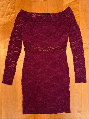 Material Girl Bodycon Dress Small Burgundy Red Lace Floral Long Sleeve Mini
